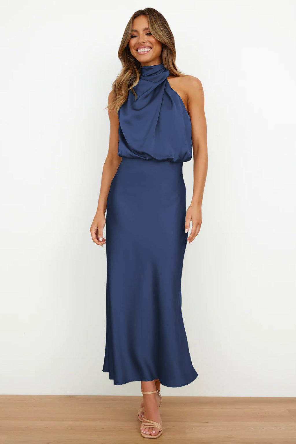 Valeria |  Robe Longue avec Col Halter